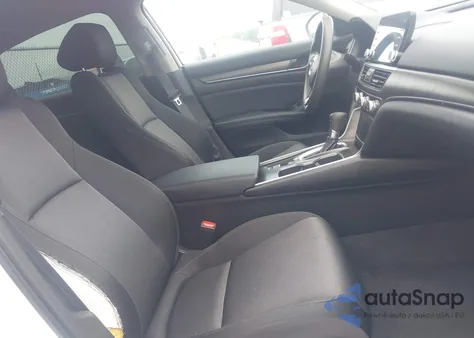 2021 Honda Accord Lx z USA, uszkodzony, nr VIN 1HGCV1F19MA118201